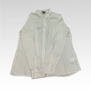 Women’s White Button-Up Blouse